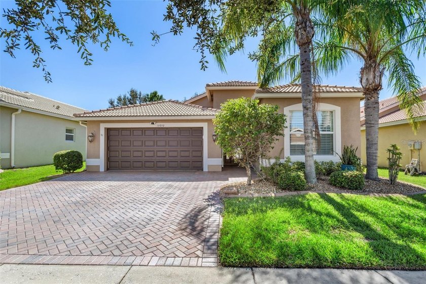 Exquisite Genova model in Valencia Lakes, Florida's premier 55+ - Beach Home for sale in Wimauma, Florida on Beachhouse.com