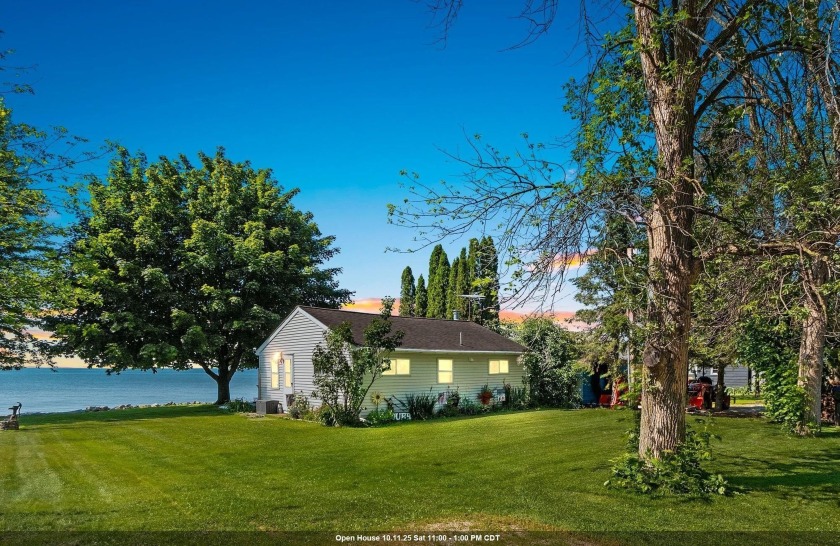 Price reduced $29K. Rezoned to 100 ft. Bay frontage! Beautiful - Beach Home for sale in Luxemburg, Wisconsin on Beachhouse.com