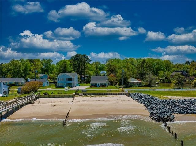 BEACH! BEACH! BEACH!  Endless views all on Chesapeake Bay & - Beach Home for sale in Gwynn, Virginia on Beachhouse.com