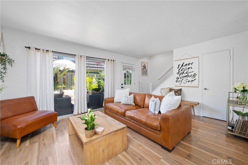 Coming Soon in Mesa - Beach Condo for sale in Costa Mesa, California on Beachhouse.com