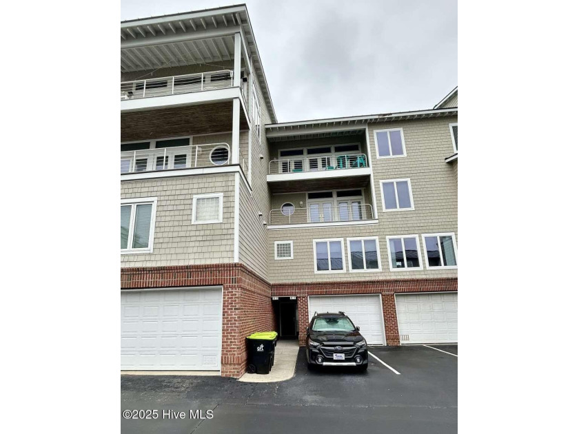 A stunning two-bedroom, two bath furnished condo in Atlantic - Beach Condo for sale in Morehead City, North Carolina on Beachhouse.com