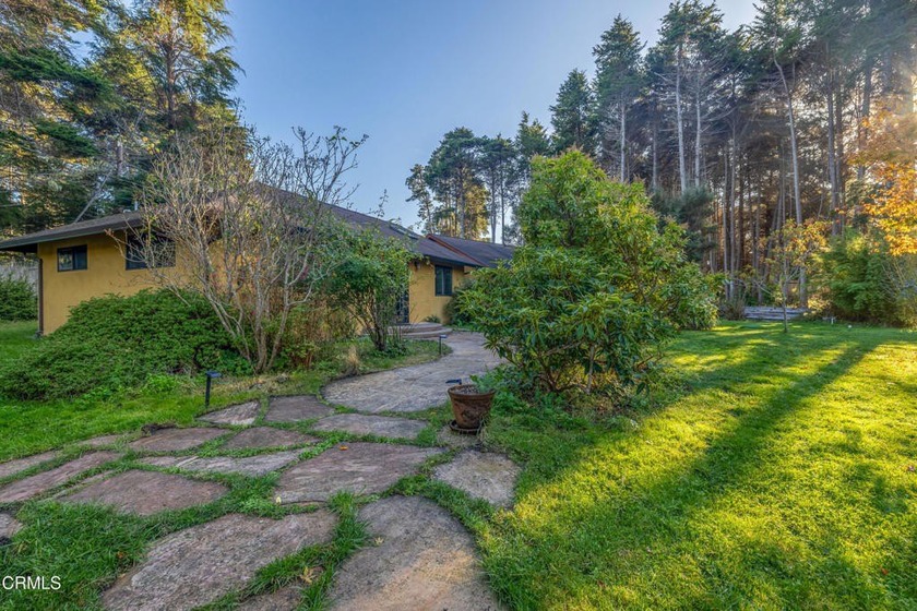 Welcome to 19204 Benson Ln. in Fort Bragg--a private Sunbelt - Beach Home for sale in Fort Bragg, California on Beachhouse.com