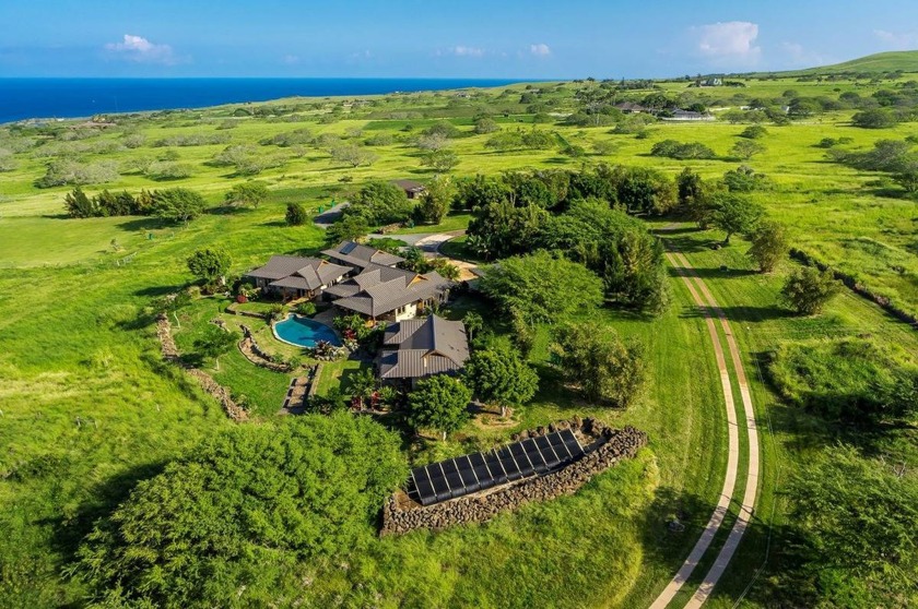 Exceptional ranch estate in a private oceanfront community along - Beach Home for sale in Hawi, Hawaii on Beachhouse.com