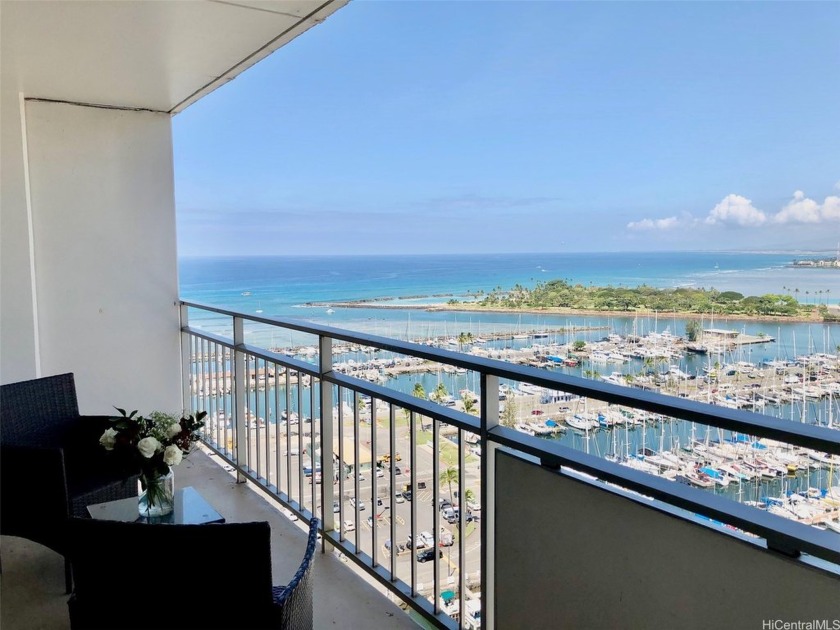 Rarely available Ocean- Marina view unit at Ilikai Apartment - Beach Condo for sale in Honolulu, Hawaii on Beachhouse.com