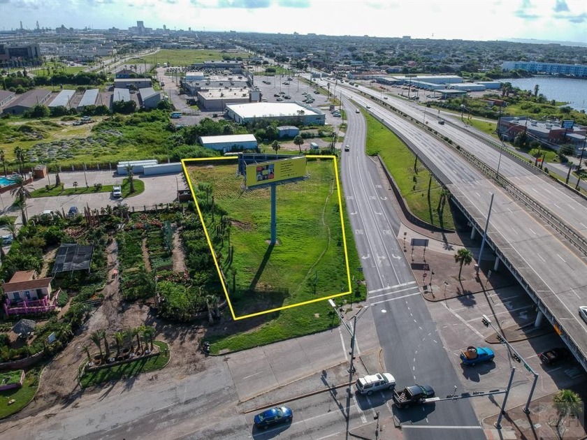 Situated on high traffic intersection at 61st St. and Broadway - Beach Lot for sale in Galveston, Texas on Beachhouse.com