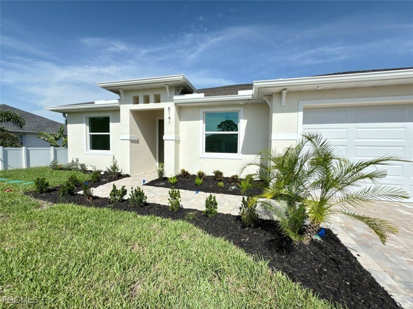 Major Price improvement- Your opportunity just got better! Move - Beach Home for sale in Fort Myers, Florida on Beachhouse.com