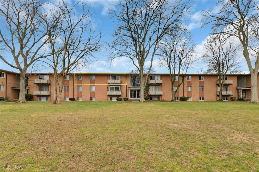Discover the perfect blend of comfort and convenience at 22091 - Beach Condo for sale in Rocky River, Ohio on Beachhouse.com