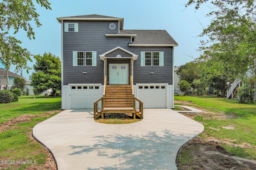 Welcome to 170 Grandview Drive, a beautiful newly constructed - Beach Home for sale in Sneads Ferry, North Carolina on Beachhouse.com