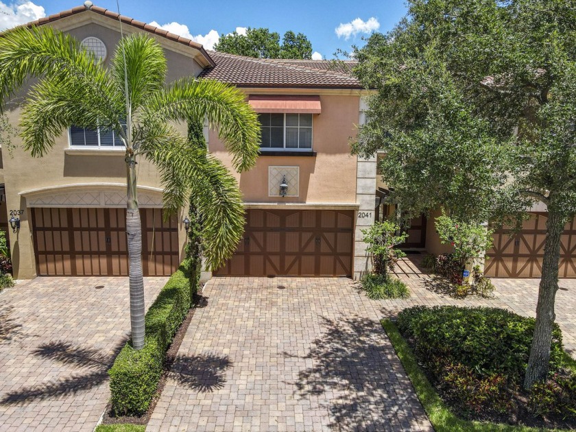 Welcome to your new home in the highly sought-after Oakton - Beach Townhome/Townhouse for sale in West Palm Beach, Florida on Beachhouse.com