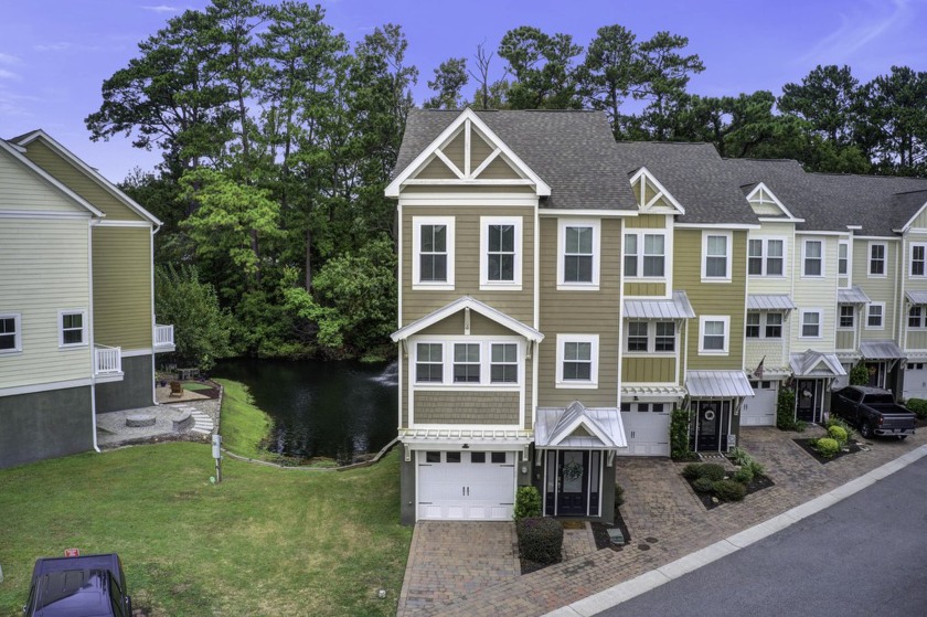 Discover Your Lowcountry OasisEmbrace the Lowcountry lifestyle - Beach Home for sale in Hanahan, South Carolina on Beachhouse.com