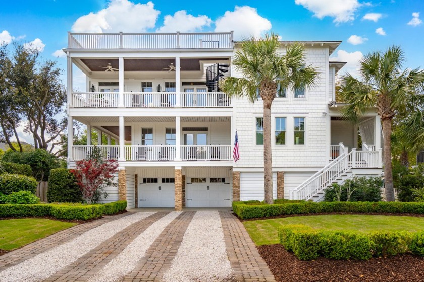 Perfectly positioned just one row off the beach, 3 37th Avenue - Beach Home for sale in Isle of Palms, South Carolina on Beachhouse.com