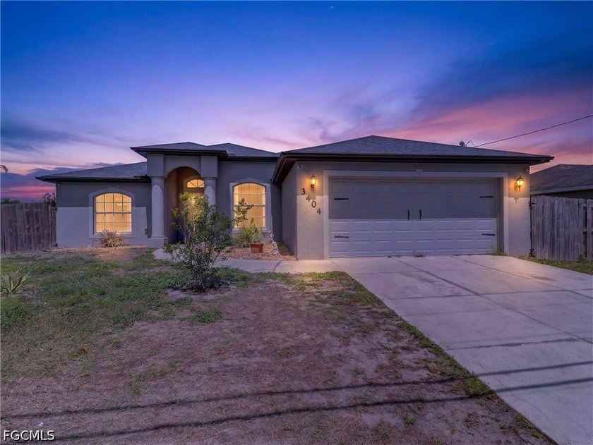 Welcome to your private oasis in Lehigh Acres. This beautifully - Beach Home for sale in Lehigh Acres, Florida on Beachhouse.com