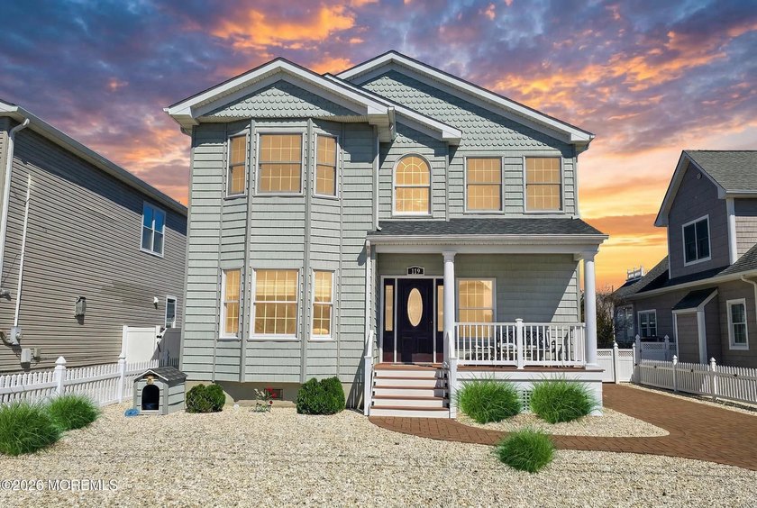 Welcome to 119 Camden Ave in Lavallette, a custom home in the - Beach Home for sale in Lavallette, New Jersey on Beachhouse.com