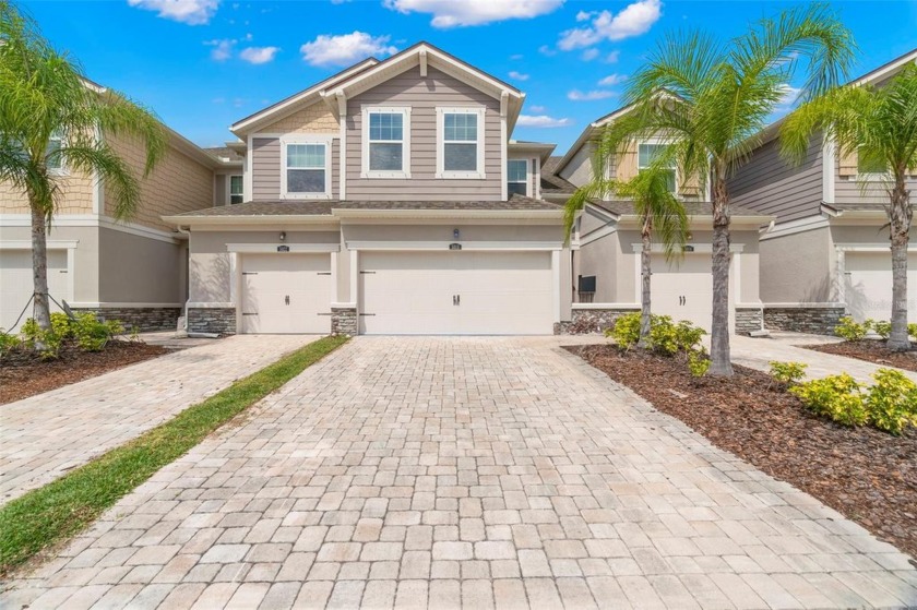 *MOTIVATED SELLER* Welcome home to this beautiful townhome at - Beach Townhome/Townhouse for sale in Bradenton, Florida on Beachhouse.com