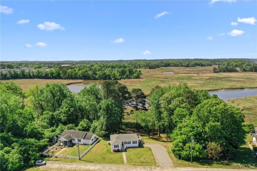 Plan your summer on the water with exquisite views from this - Beach Home for sale in Tappahannock, Virginia on Beachhouse.com