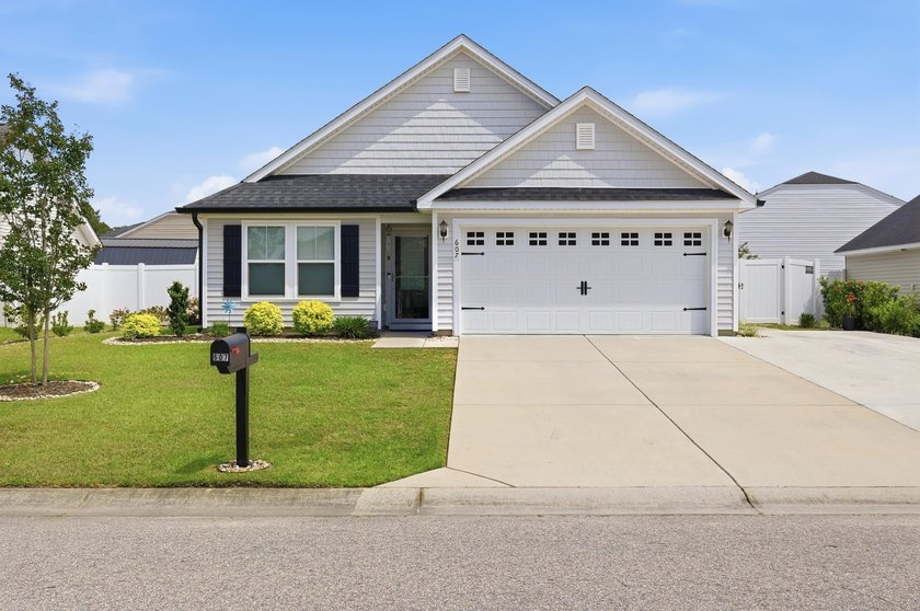 Welcome to this beautifully maintained 3-bedroom, 2-bath - Beach Home for sale in Longs, South Carolina on Beachhouse.com
