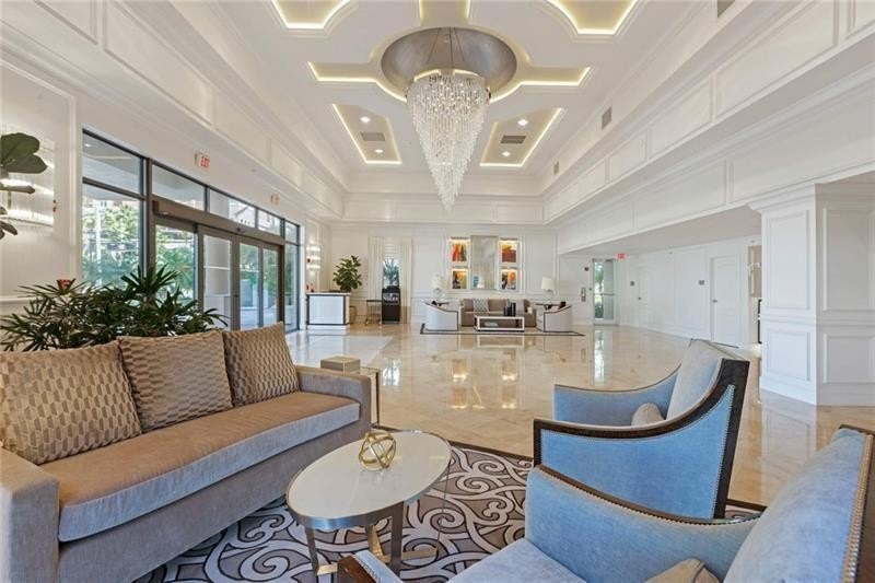 Stunning high-floor residence in the prestigious Jackson Tower - Beach Condo for sale in Fort Lauderdale, Florida on Beachhouse.com