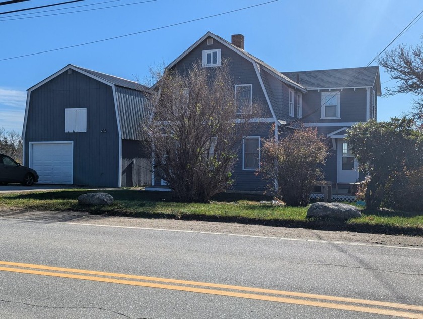 EXCITING OPPORTUNITY!  Here is an affordable home in the idyllic - Beach Home for sale in Castine, Maine on Beachhouse.com