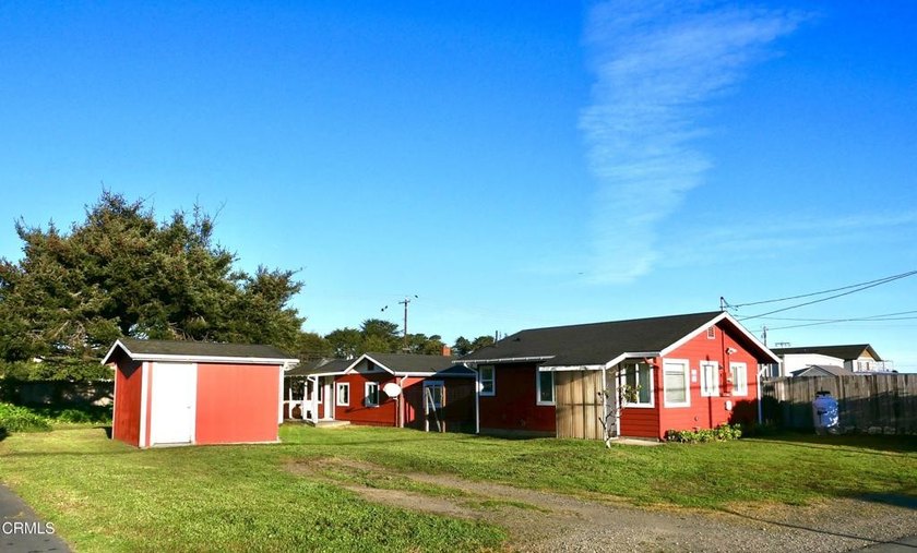 Tucked quietly away behind South Franklin St., this unexpected - Beach Home for sale in Fort Bragg, California on Beachhouse.com