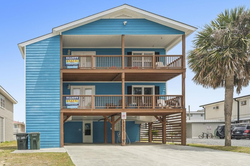 This spacious duplex at 206 30th Ave North is just one block - Beach Townhome/Townhouse for sale in North Myrtle Beach, South Carolina on Beachhouse.com