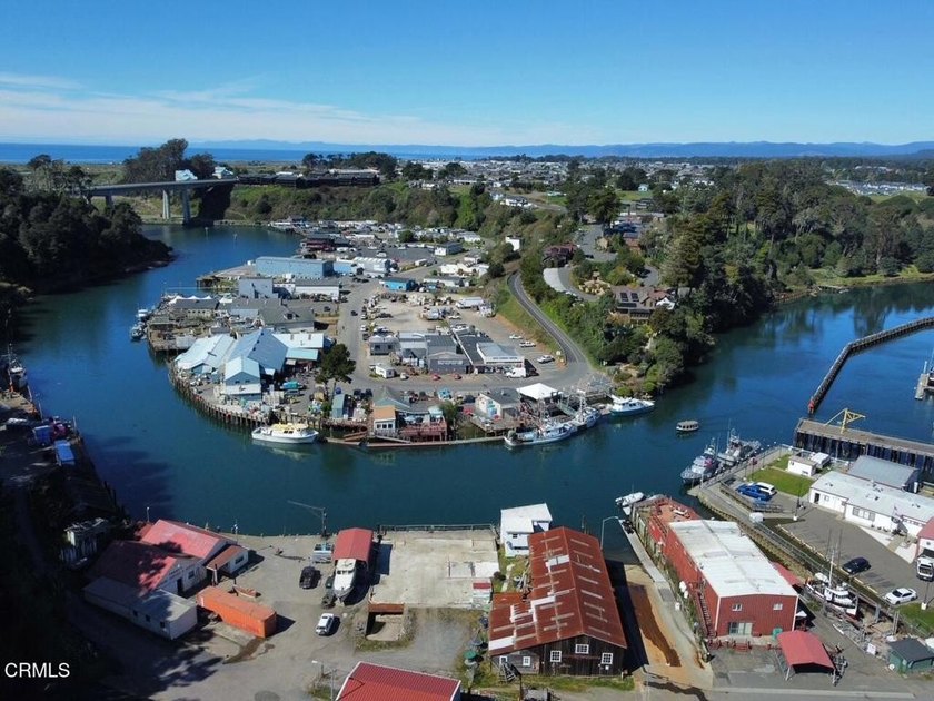 Rare mixed-use opportunity to own a 6,534 sq.ft. vacant lot with - Beach Commercial for sale in Fort Bragg, California on Beachhouse.com