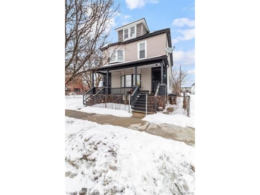 AMAZING opportunity for an owner-occupant or investor to secure - Beach Home for sale in Detroit, Michigan on Beachhouse.com