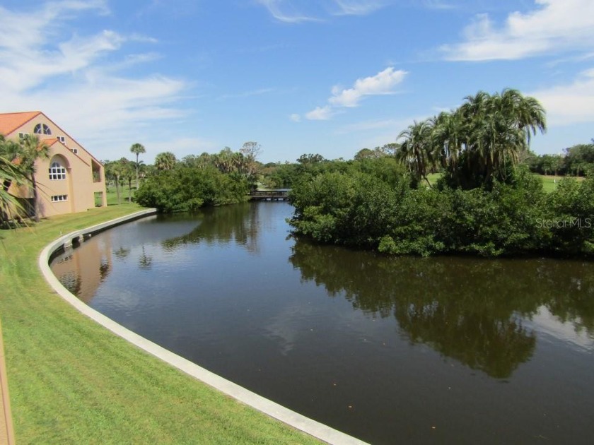 This is your chance to own a desirable - Beach Townhome/Townhouse for sale in St. Petersburg, Florida on Beachhouse.com