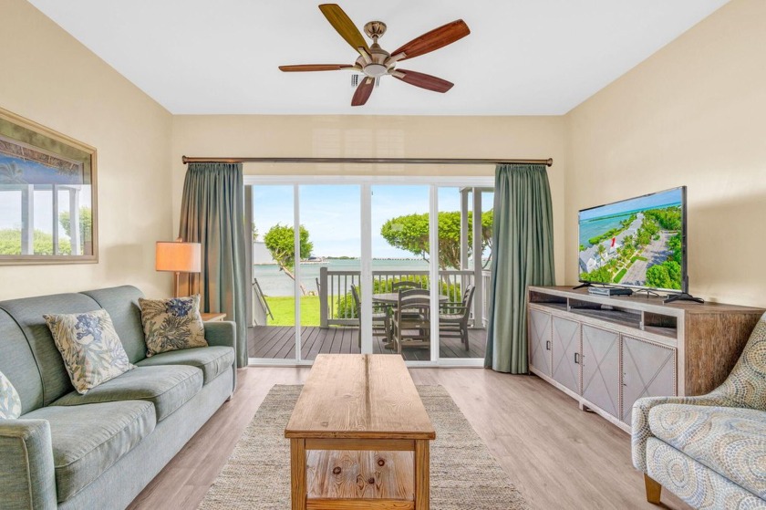 Seize the opportunity to own a two-bedroom, two-bathroom villa - Beach Home for sale in Duck Key, Florida on Beachhouse.com