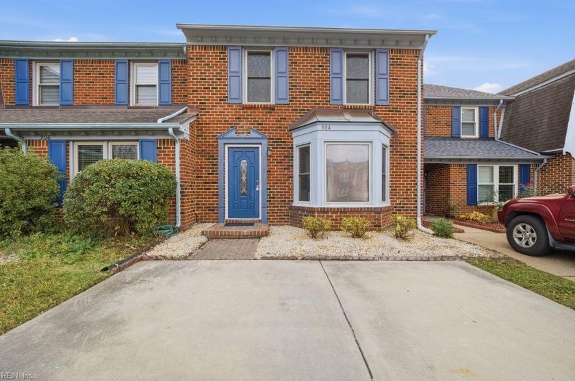 Discover this lovely Virginia Beach townhome! This newly - Beach Townhome/Townhouse for sale in Virginia Beach, Virginia on Beachhouse.com