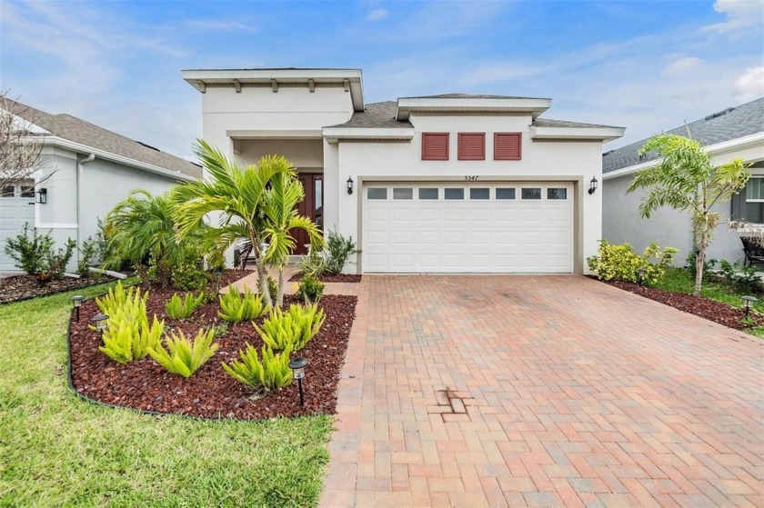 WELCOME TO PARADISE!!!, enveloped in the heart of Apollo Beach - Beach Home for sale in Apollo Beach, Florida on Beachhouse.com