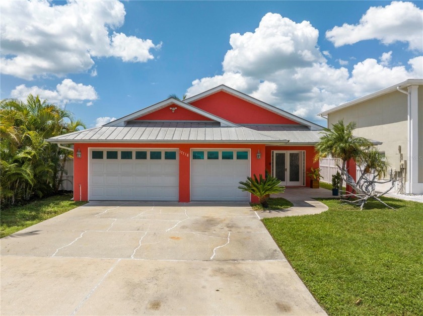 MUST SEE / VIEW!! Welcome to Long point drive, One of the most - Beach Home for sale in Redington Shores, Florida on Beachhouse.com