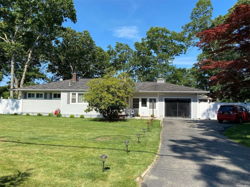 Great home with many features, not to be missed. Fully renovated - Beach Home for sale in Calverton, New York on Beachhouse.com