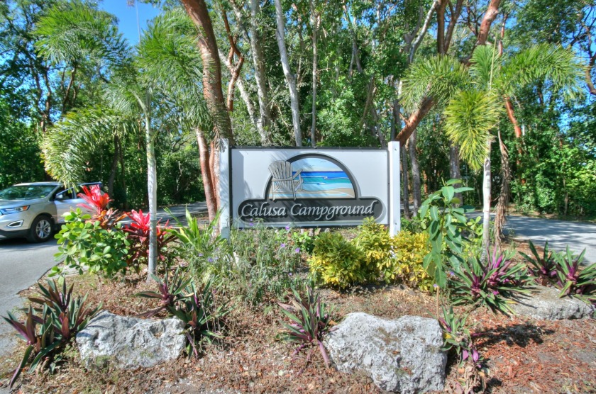 Relax in Paradise! Enjoy a tropical lifestyle in a friendly - Beach Lot for sale in Key Largo, Florida on Beachhouse.com