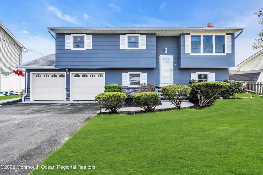 Wow! This Fully Renovated Waterfront Home Is Absolutely - Beach Home for sale in Toms River, New Jersey on Beachhouse.com
