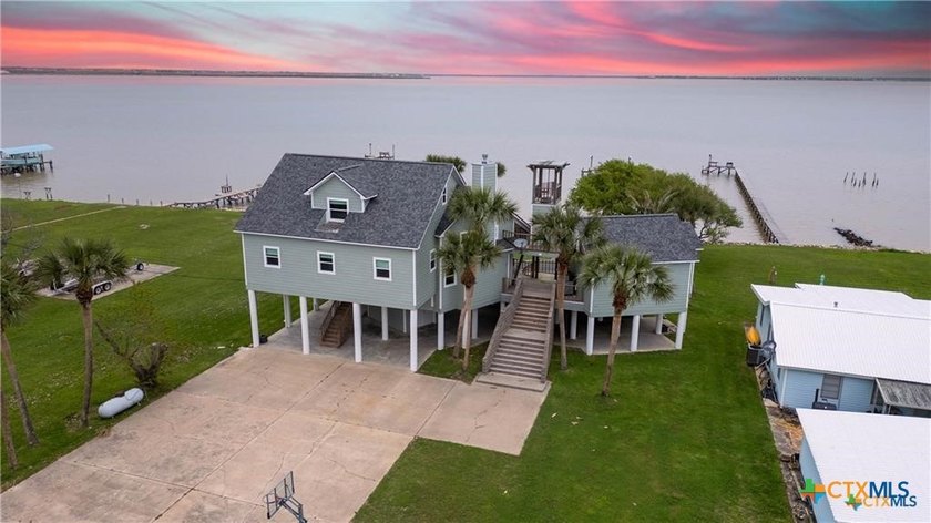 Waterfront luxury awaits in this exceptional bayfront retreat - Beach Home for sale in Port Lavaca, Texas on Beachhouse.com