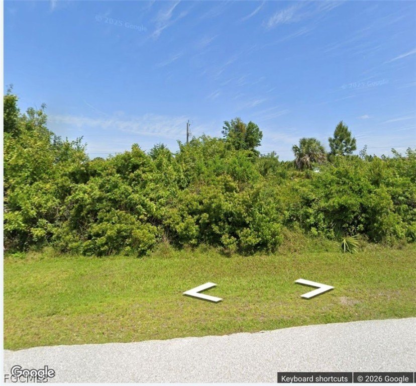 Enjoy the relaxed Southwest Florida lifestyle just minutes from - Beach Lot for sale in Englewood, Florida on Beachhouse.com
