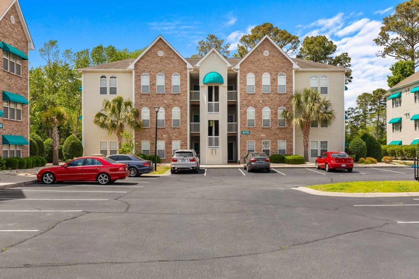 Welcome to this beautiful and spacious three-bedroom condo at - Beach Condo for sale in Myrtle Beach, South Carolina on Beachhouse.com