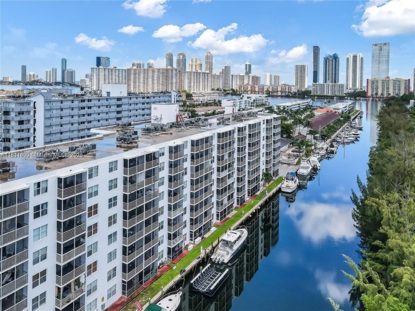 Rare Opportunity: 2/2  Condo with 31.5' Deeded Dock -- Just for - Beach Condo for sale in North Miami Beach, Florida on Beachhouse.com