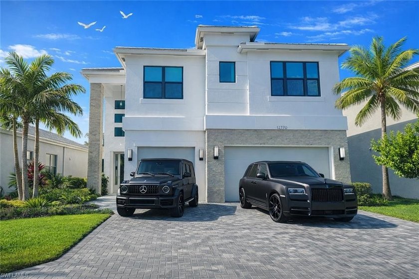 Located in the prestigious RiverCreek community in Estero, this - Beach Home for sale in Estero, Florida on Beachhouse.com