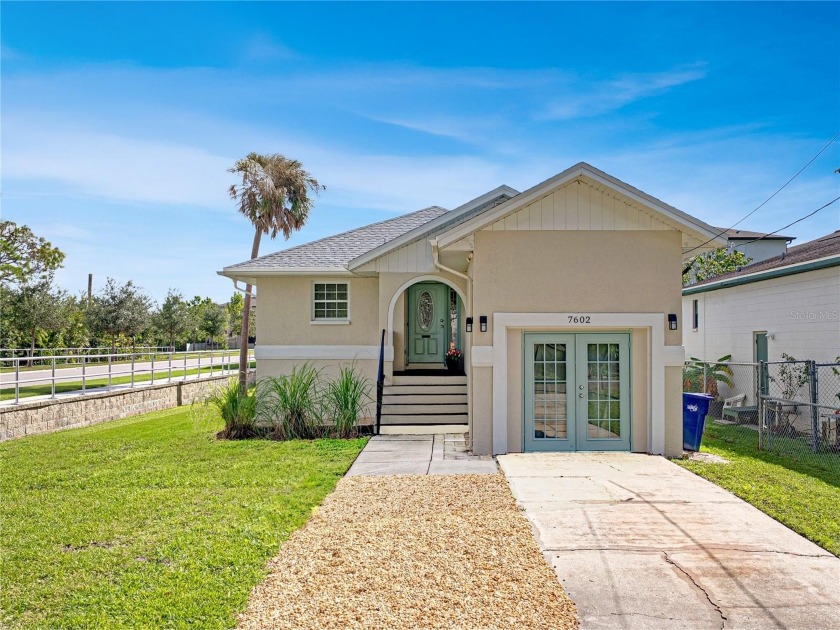 Under contract-accepting backup offers. This MOVE-IN ready - Beach Home for sale in Tampa, Florida on Beachhouse.com