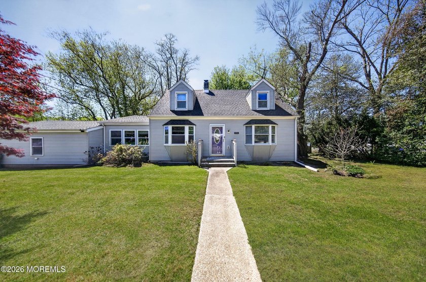 Charming and lovingly maintained home with a beautiful  addition - Beach Home for sale in Neptune, New Jersey on Beachhouse.com