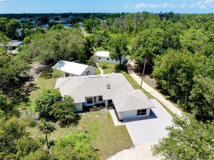 CUSTOM POOL HOME ESTATE WITH EXCEPTIONAL PRIVACY PLUS BONUS - Beach Home for sale in Englewood, Florida on Beachhouse.com