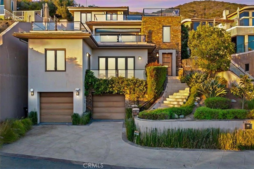 Nestled in the heart of Laguna Beach, this custom-built - Beach Home for sale in Laguna Beach, California on Beachhouse.com