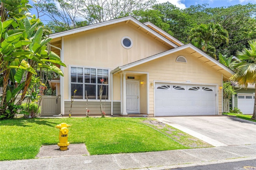 Don't miss your chance to own this rarely available - Beach Home for sale in Mililani, Hawaii on Beachhouse.com