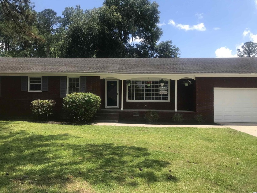 Beautifully remodeled 3bd/2ba single-story ranch in a very - Beach Home for sale in Georgetown, South Carolina on Beachhouse.com