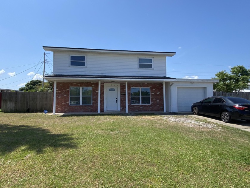 This home is in a great location close to the beach, mall - Beach Home for sale in Melbourne, Florida on Beachhouse.com