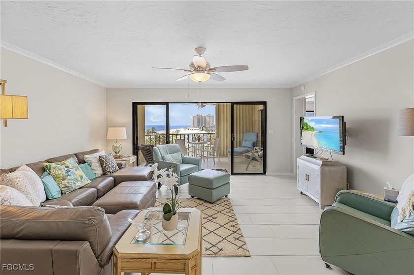 LOCATION! LOCATION! LOCATION! WITH A MILLION DOLLAR WESTERN - Beach Condo for sale in Fort Myers Beach, Florida on Beachhouse.com