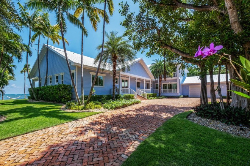 Discover the essence of elegance at 'Southern Paradise,' a - Beach Home for sale in Upper Matecumbe Key, Florida on Beachhouse.com