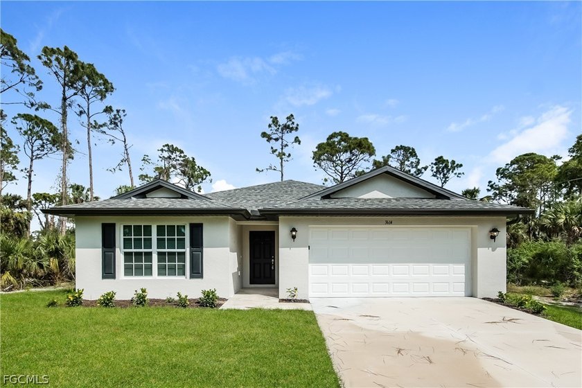 Discover this well maintained 4 bedroom, 2 bathroom home - Beach Home for sale in Lehigh Acres, Florida on Beachhouse.com