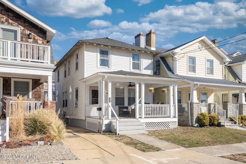 This under $1M BEACH BLOCK home could be YOURS! 

This classic - Beach Home for sale in Bradley Beach, New Jersey on Beachhouse.com